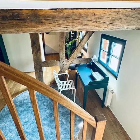 Fachwerk Maisonette Mit Stadtblick ヴァルトロップ